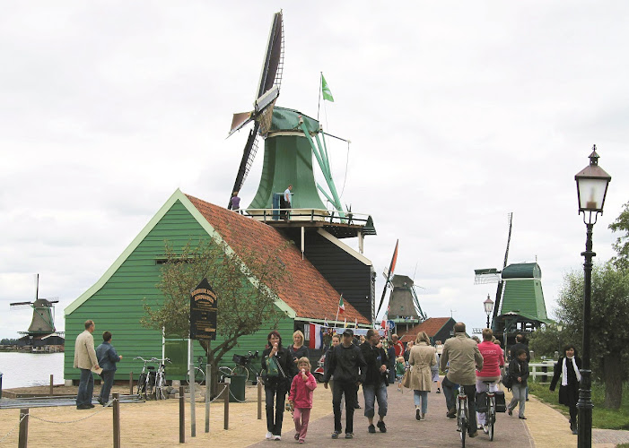 Indie’s Welvaren Spice Warehouse