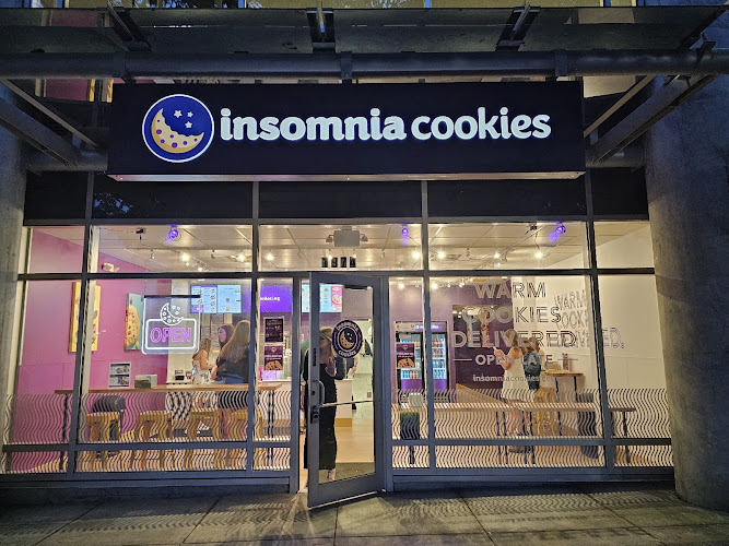 Insomnia Cookies
