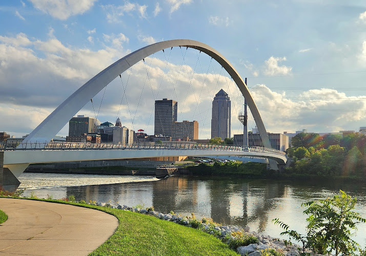 Iowa Women of Achievement Bridge