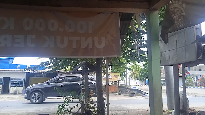 Jl. Pahlawan
