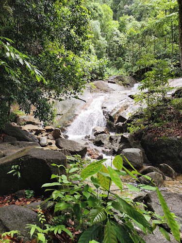 Kaki Bukit Larut Waterfall