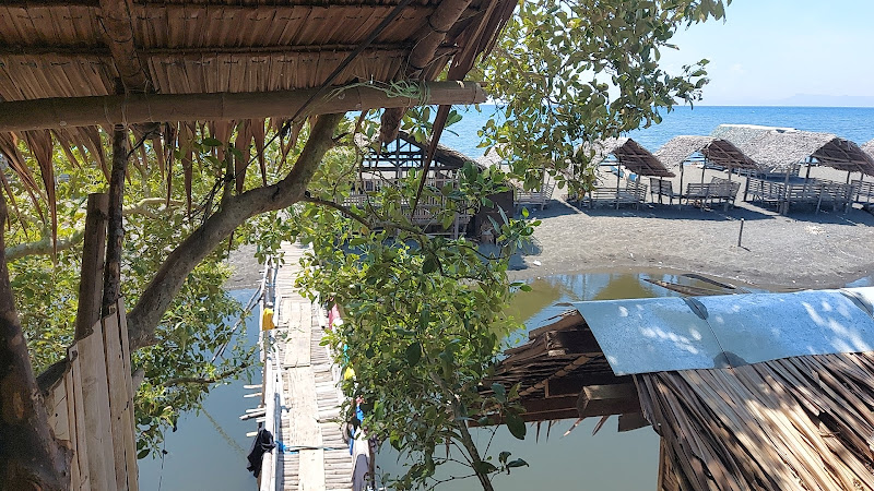 Kapigtaan Beach,cottages