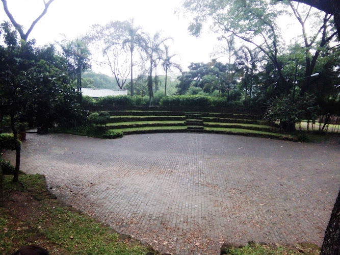 Kasalikasan Garden