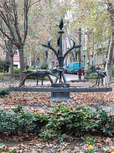Körhinta szobor