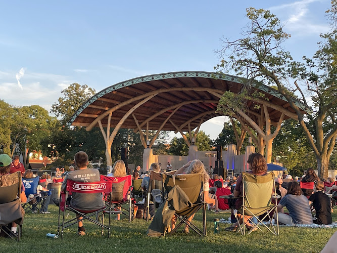 La Crosse Band Shell