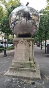 La Quatrième Pomme de Frank Scurti