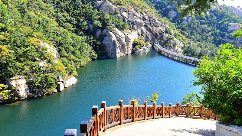 Laoshan District