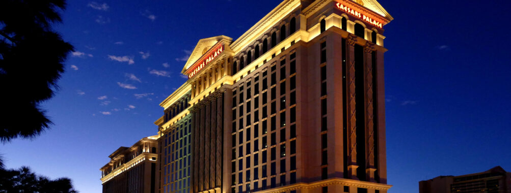 Friday night bar crawl by party bus in Las Vegas Review
