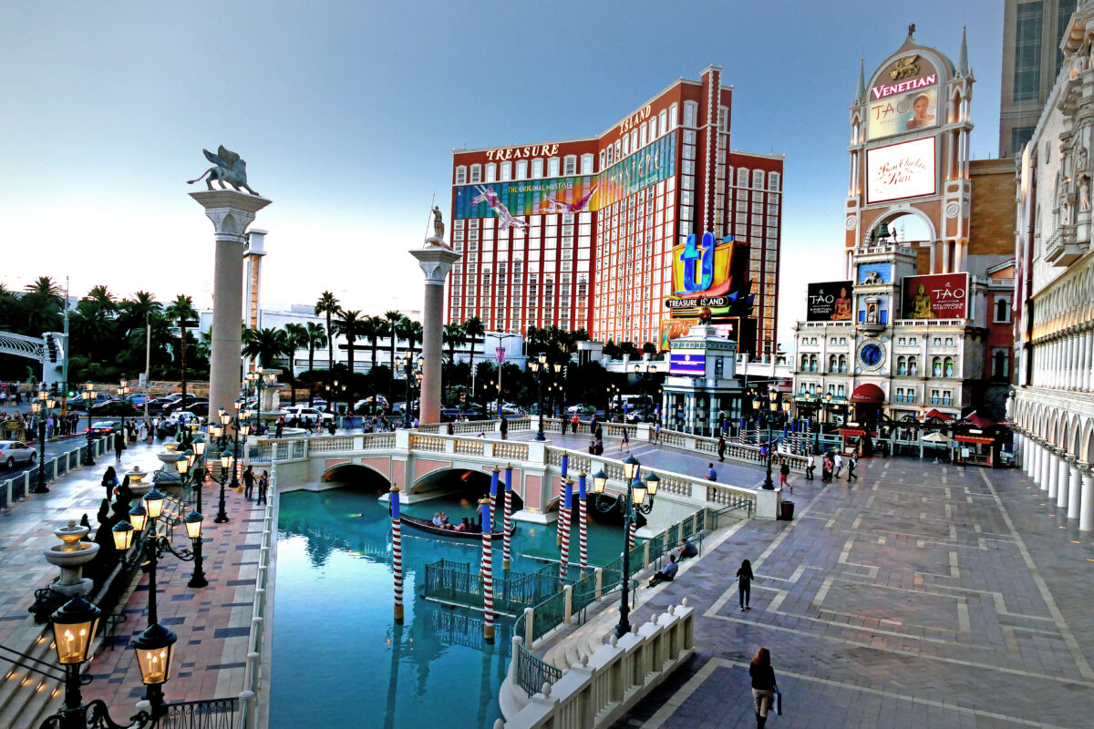 Las Vegas Strip secrets evening food tour Review