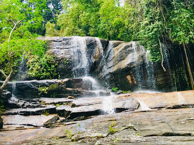 Lihiniyan Kelina Ella Falls