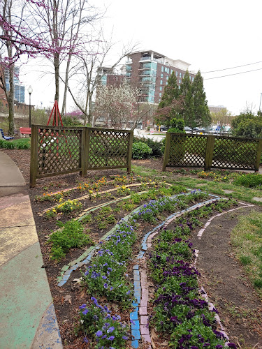 Linky Stone Park: The Children's Garden