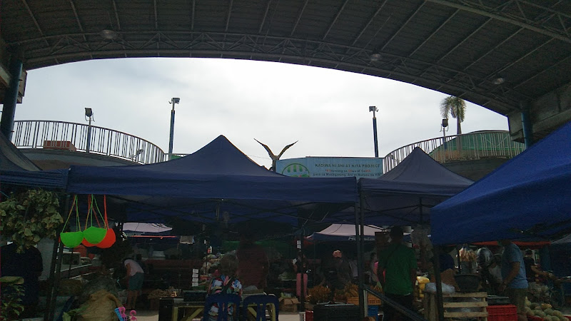 Liwasang Bayan ng Cainta