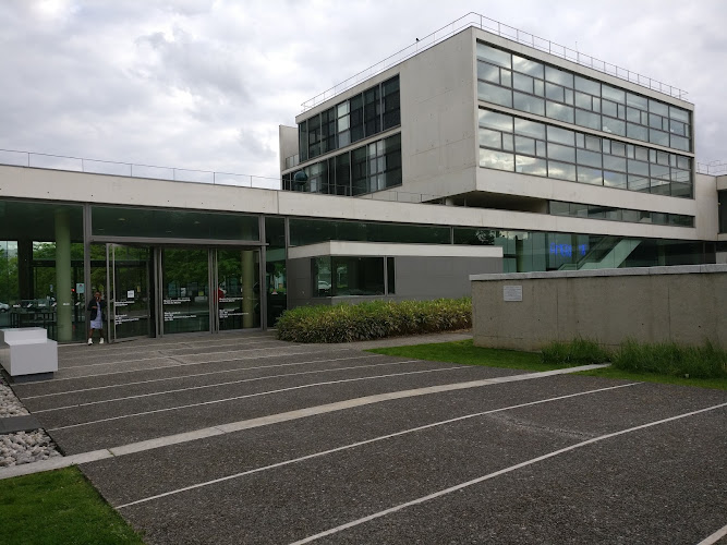 MAC VAL - Val-de-Marne Contemporary Art Museum