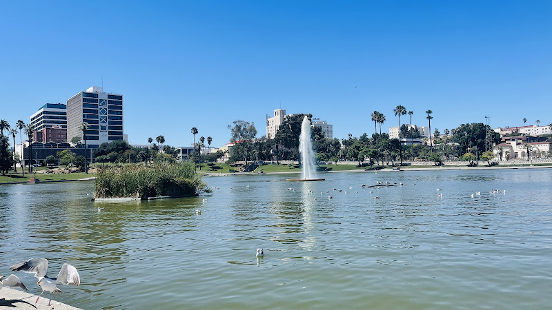 MacArthur Park Lake
