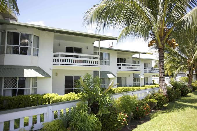 Madang Lodge Hotel