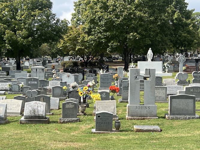 Maple Hill Cemetery