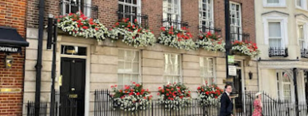 Mayfair Travel Forum Reviews