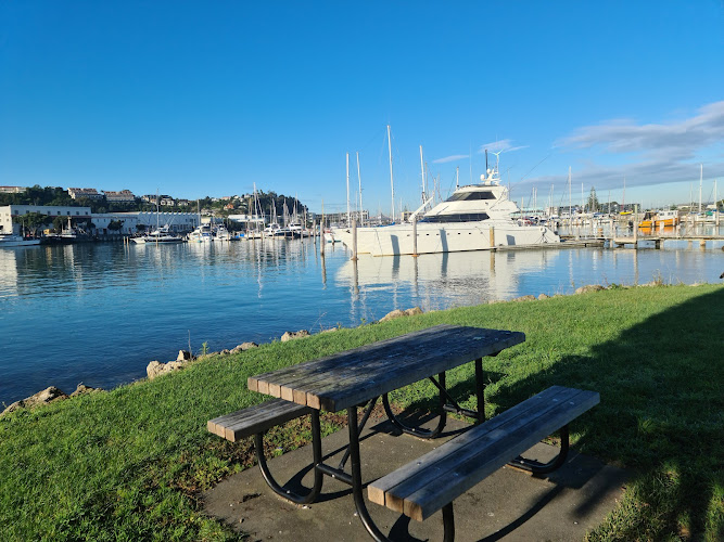 Meeanee Quay Reserve
