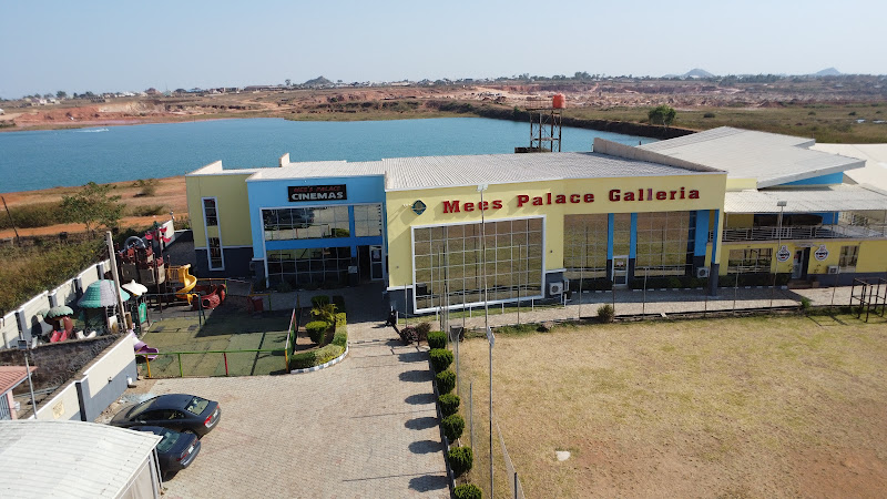 Mees Palace