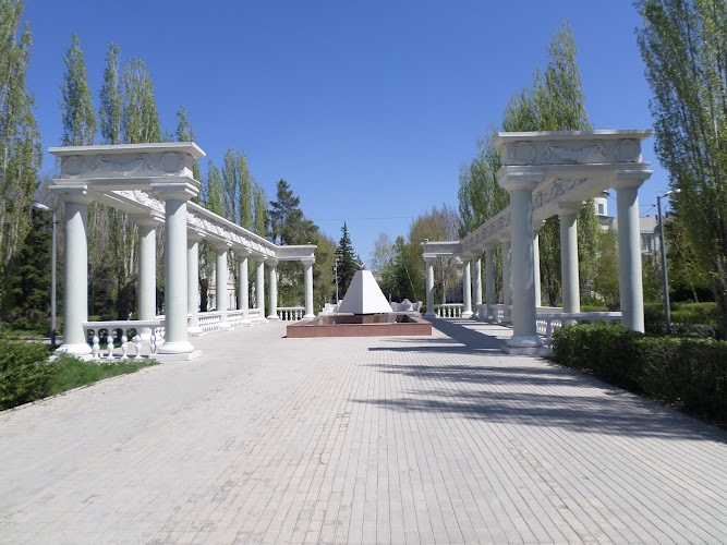 Memorial Pervostroitelyam
