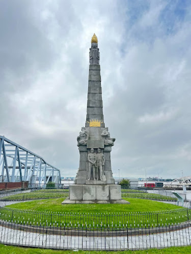 Memorial to the Marine Engine Room Heroes