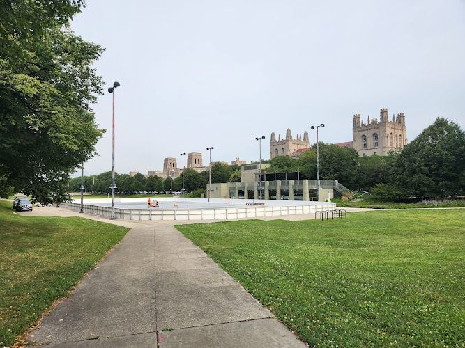 Midway Plaisance Park