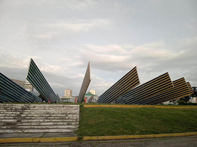 Monument to the Rising Sun