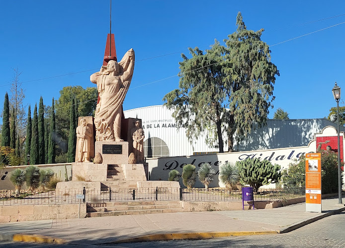 Monument to the flag