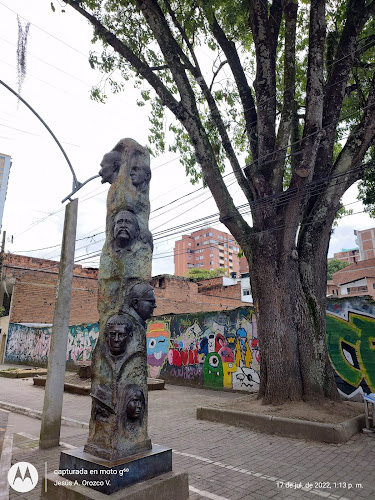Monument to the founders