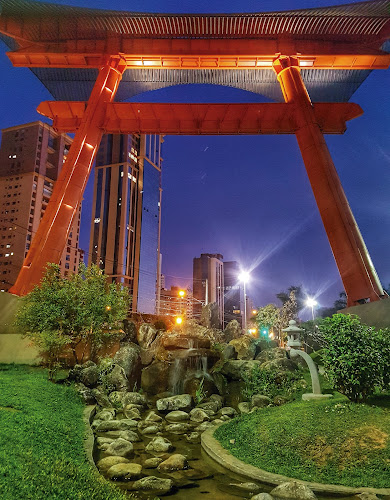 Monumento Colonia Japonesa Jardim Aquarius