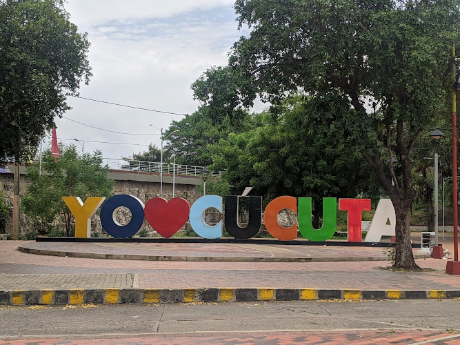 Monumento Yo Amo a Cúcuta