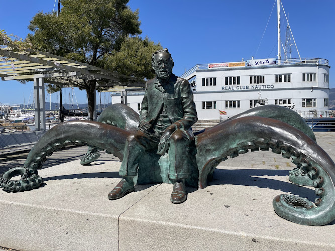 Monumento a Jules Verne