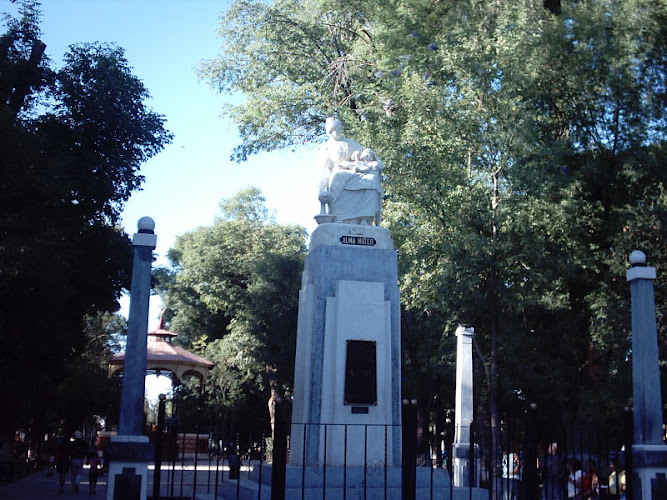 Monumento a la Madre