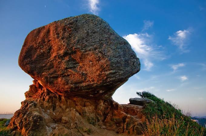 Morro Do Paranambuco - Pedra da Esfinge