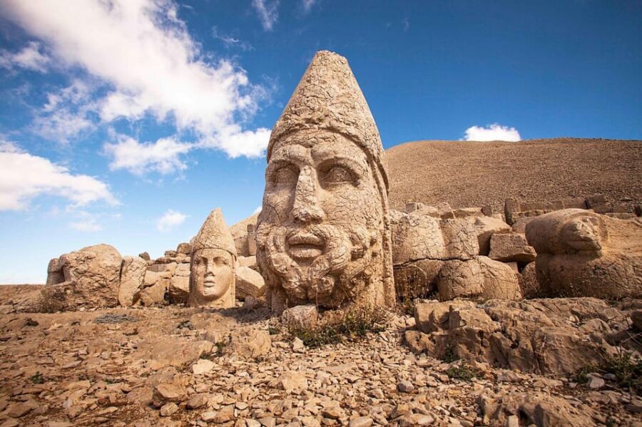 Sculptures at Mount Nemrut