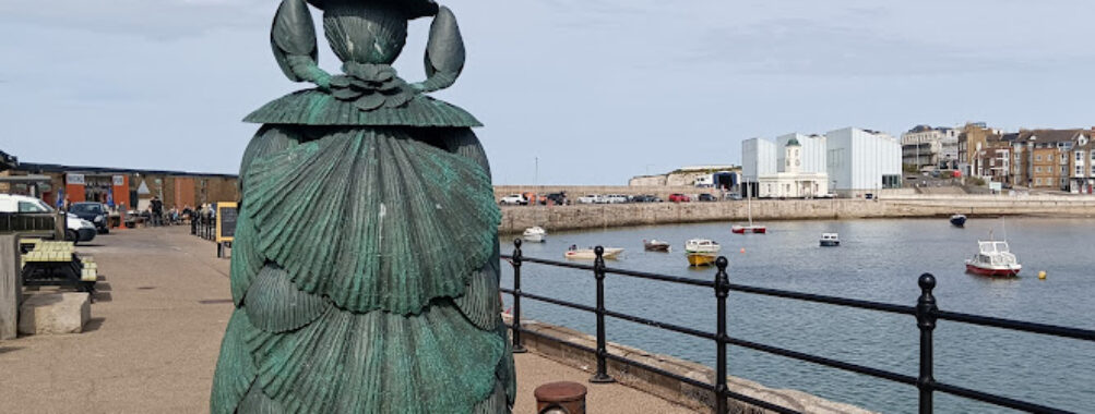 Mrs Booth - Bronze Sculpture Travel Forum Reviews