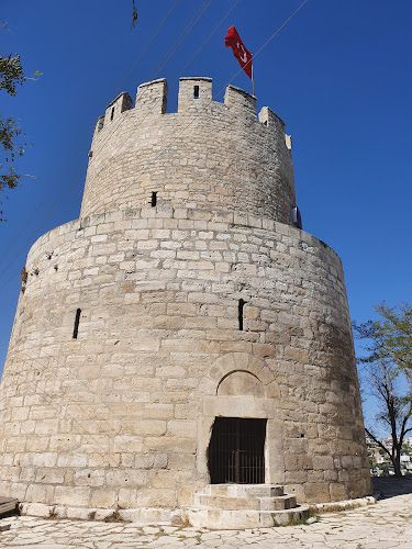 Mut Castle