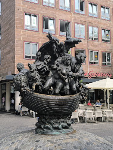 Narrenschiffbrunnen