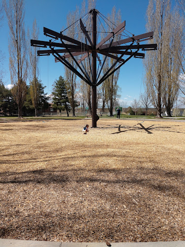 Nielsen's Grove Park