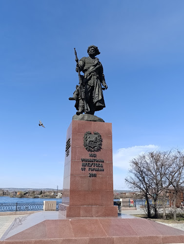Nizhnyaya Naberezhnaya Angary