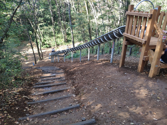 Noyamakita-Rokudōyama Park