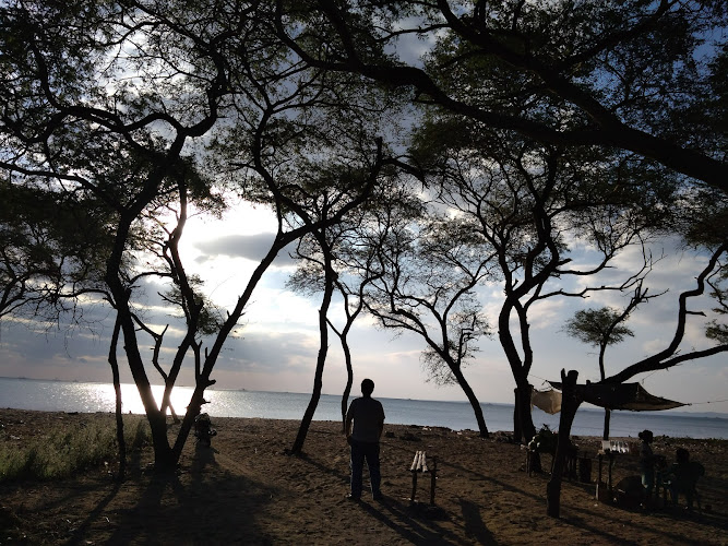 Pantai Manikin