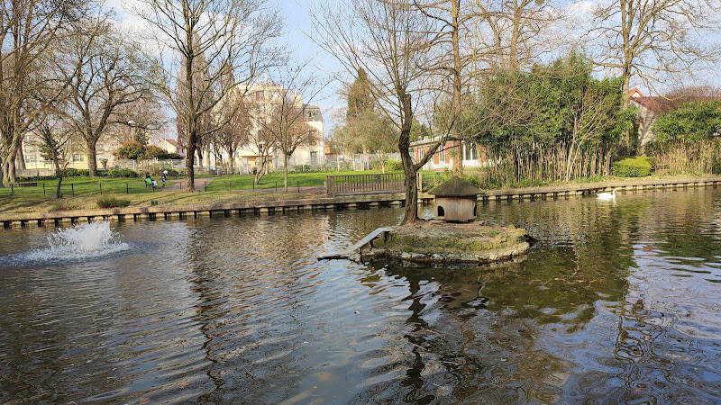 Parc Gainville - Parc des Cygnes (entrée rue des 2 ponts)