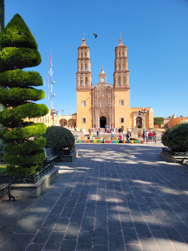 Parroquia de Nuestra Señora de los Dolores