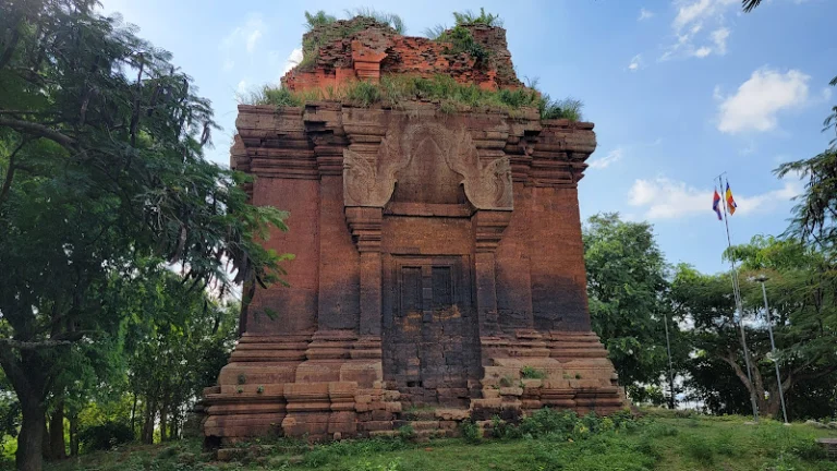 Phnom Da Temple