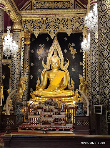 Phra Buddha Chinnarat