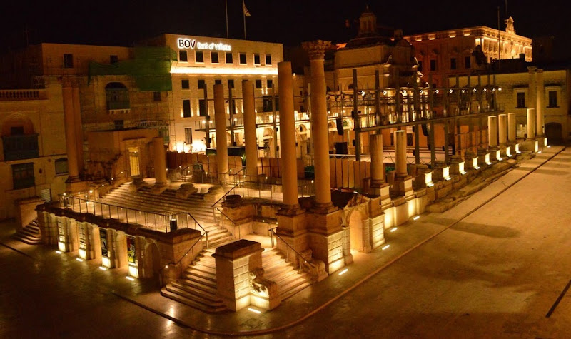 Pjazza Teatru Rjal