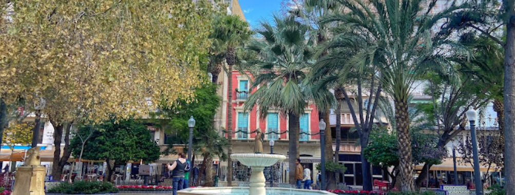 Plaça de la Glorieta Travel Forum Reviews