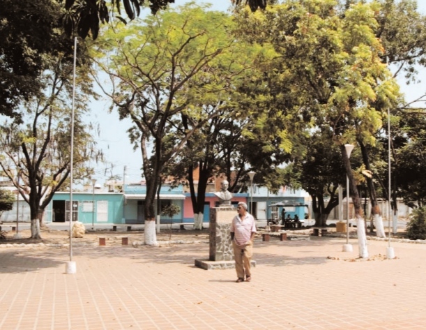 Plaza Andres Eloy Blanco