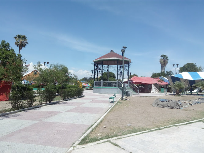 Plaza Dorado